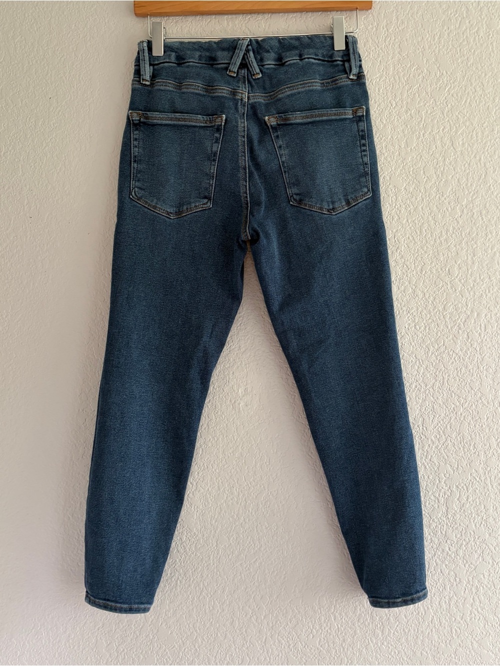 Good American Skinny Jean Women’s Size 6/28 Blue medium Wash pants - Picture 7 of 7